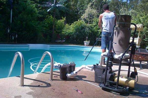 Swimming pool cleaning and maintenance